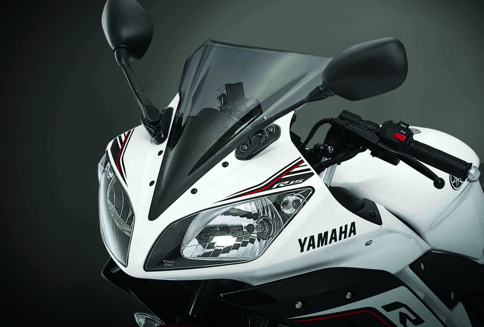 Yamaha YZF-R15 โมเดล 2016  