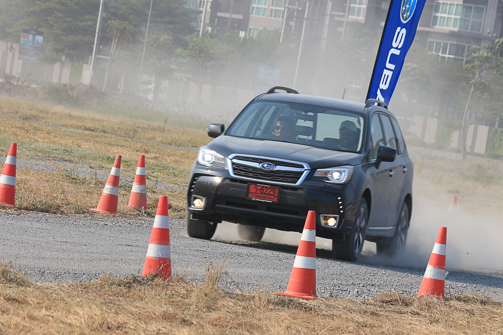 ทดสอบรถยนต์  Subaru Forester 2016