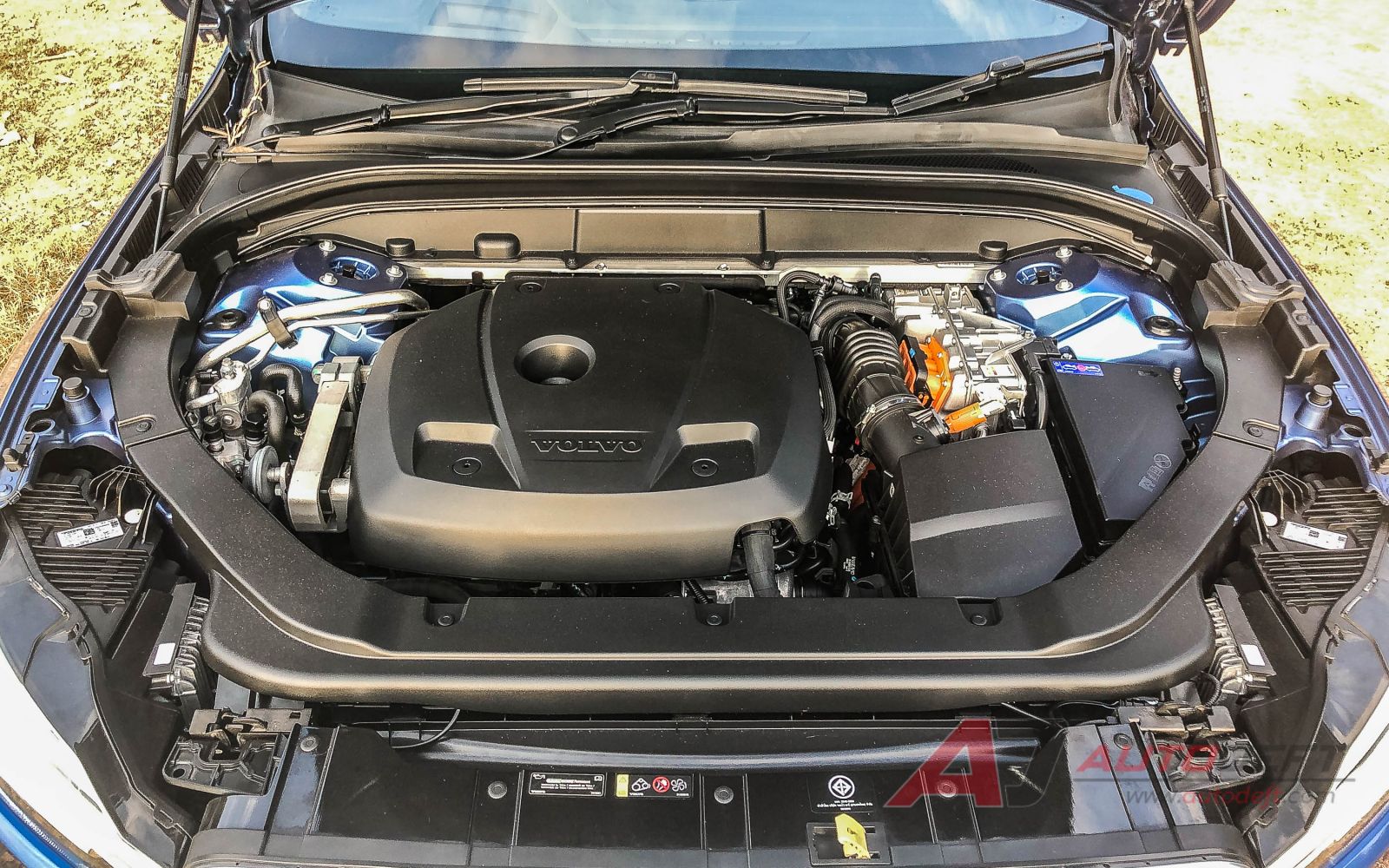 Volvo XC60 T8 Twin Engine AWD R-Design