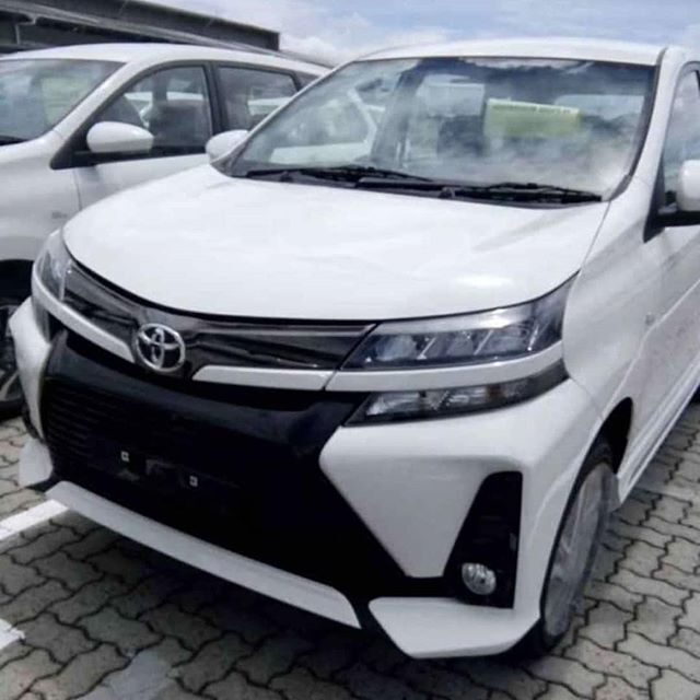 Toyota Avavza