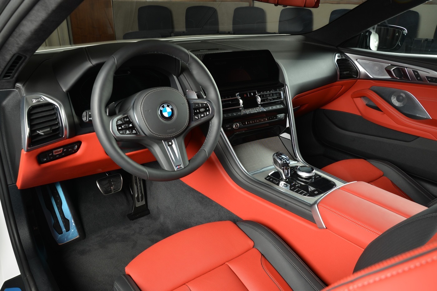BMW M850i xDrive Coupe
