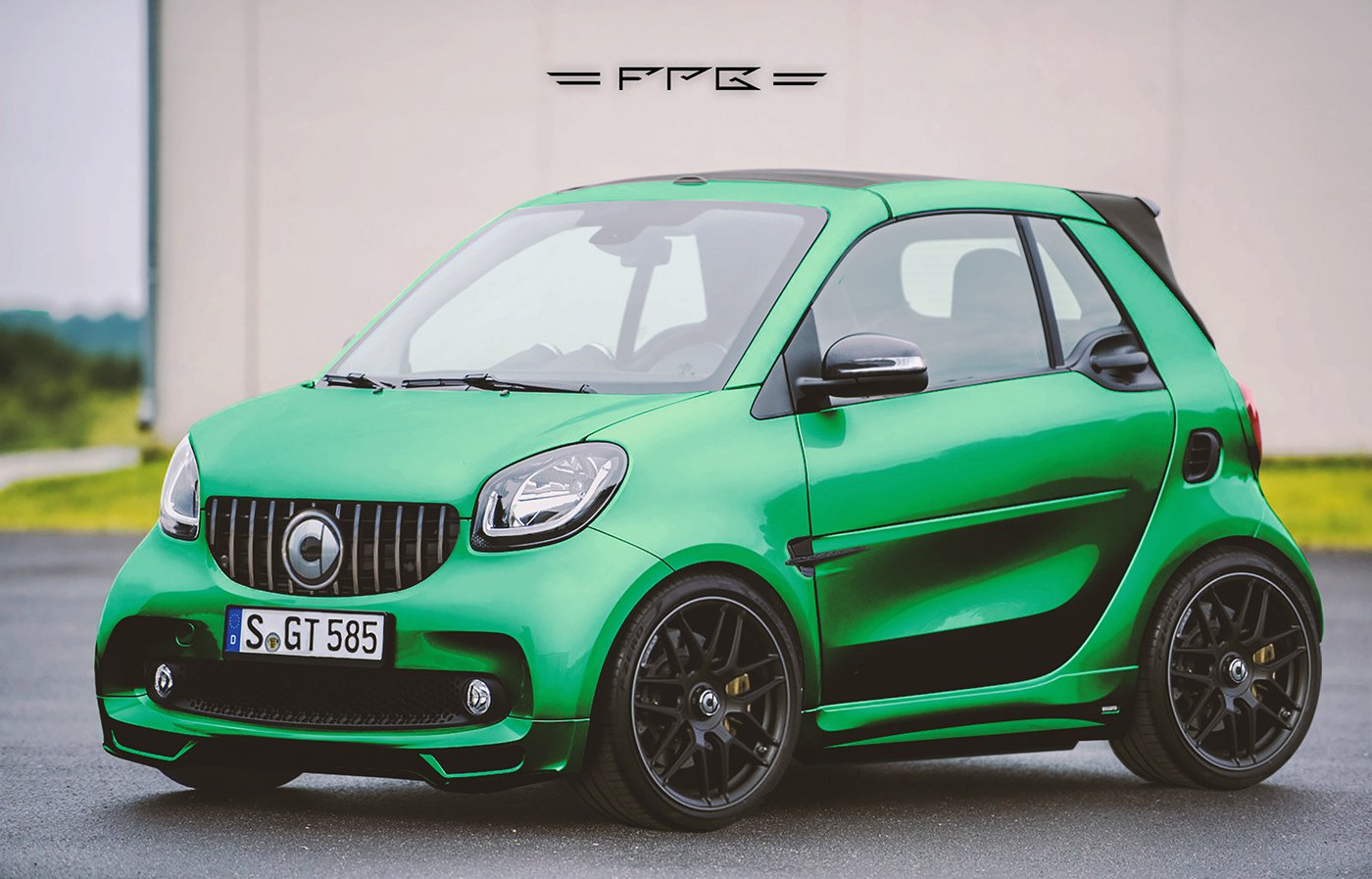 Smart ForTwo mix Mercedes-AMG GT R