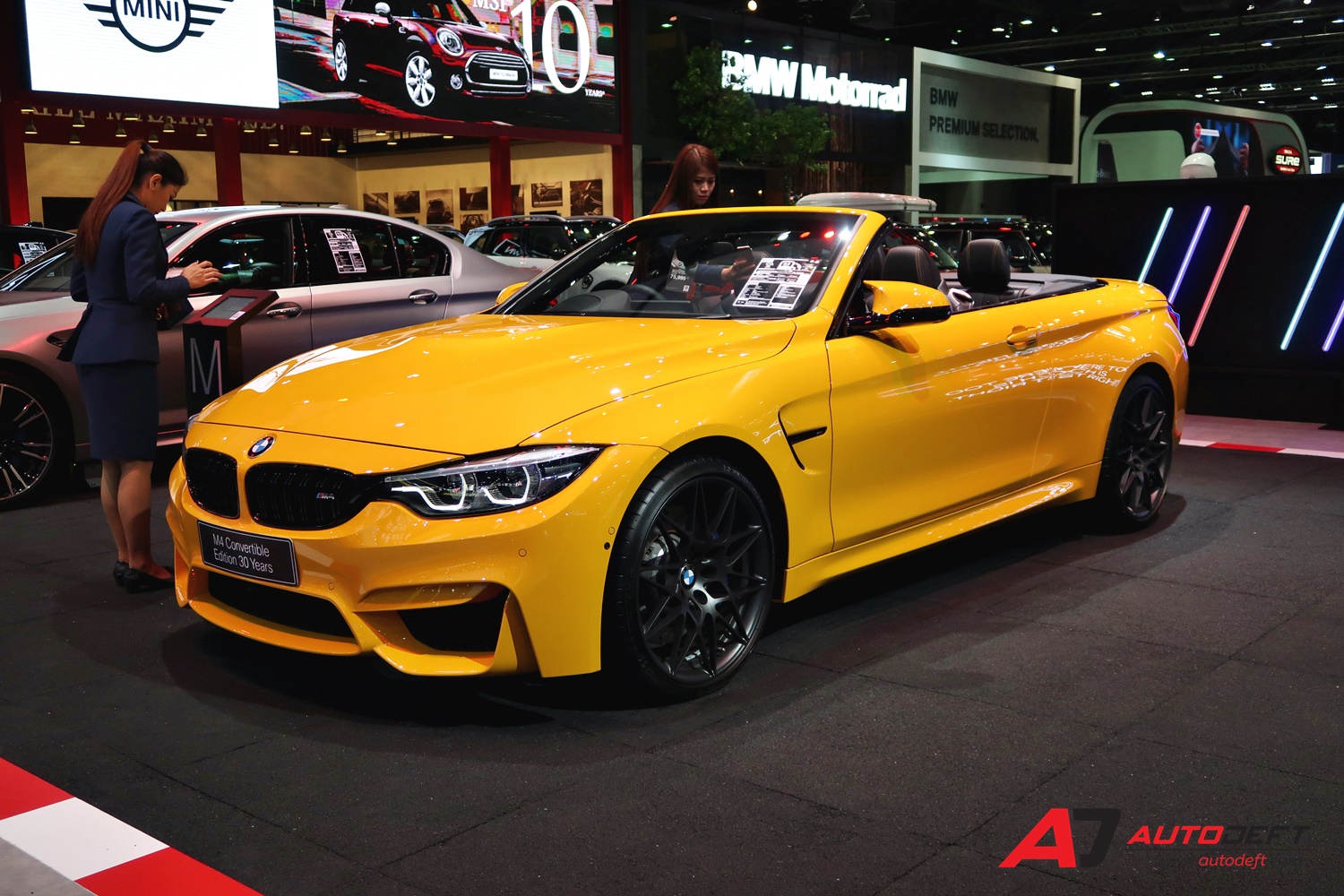BMW M4 Convertible Edition 30 Years