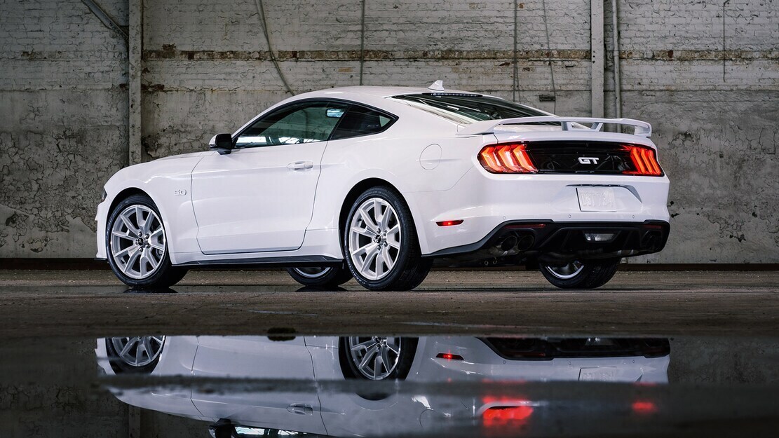Ford Mustang Ice White Editions